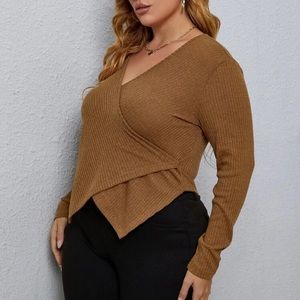 Wrap A symmetrical hem tee